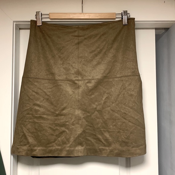 Micro suede patchwork skirt - Picture 3 of 5